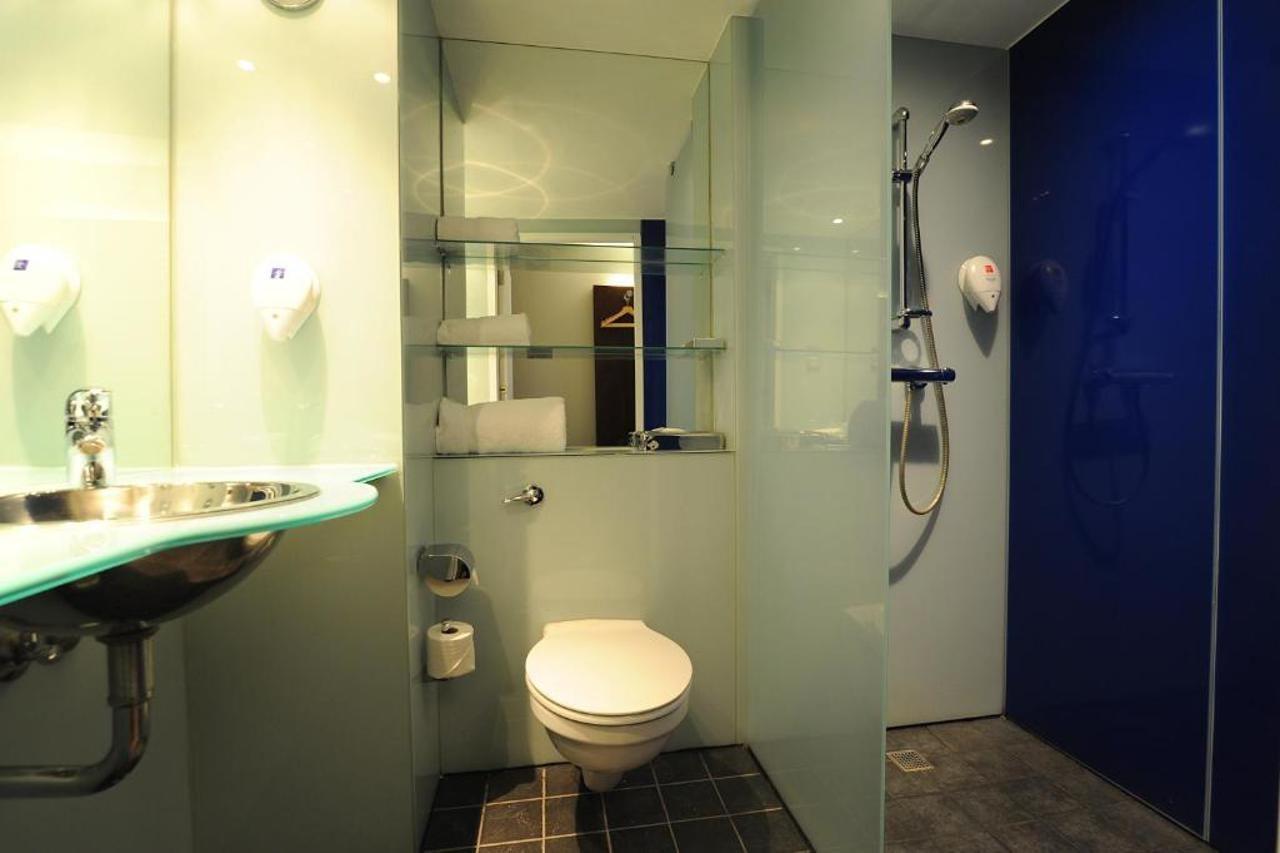 Park Inn By Radisson Birmingham Γουόλσολ Εξωτερικό φωτογραφία